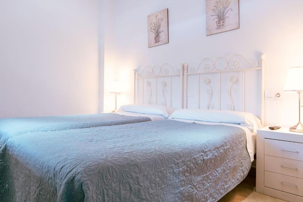 Apartamento Con Encanto En Patio Sevillano Екстериор снимка